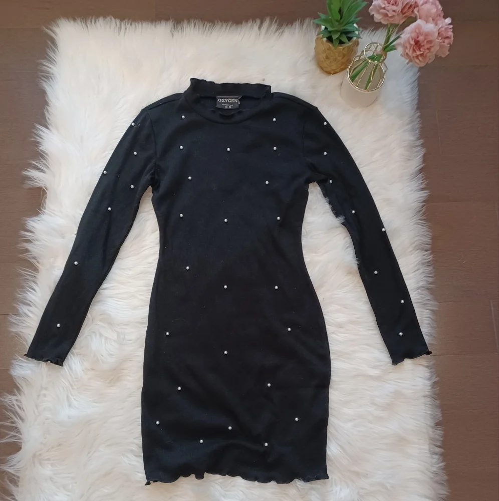 Sweater Dress - Picture 3 of 7